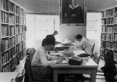 Dental library